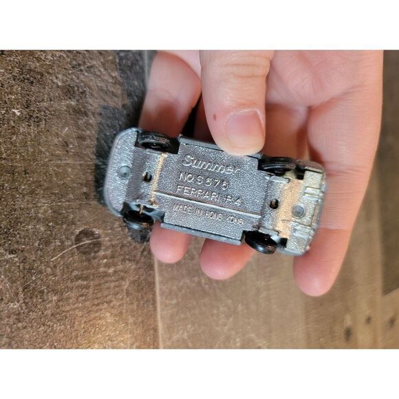 Summer Ferrari silver 12 car toy figure - Picture 4 of 4